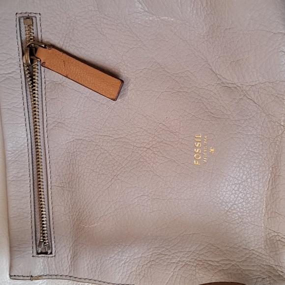 Fossil Purse - Picture 2 of 8